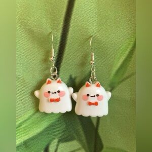!!HANDMADE CAT GHOST EARRINGS!!
